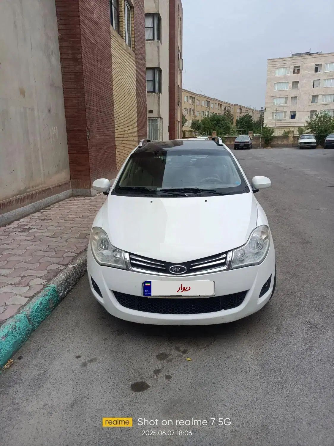 خودرو ام وی ام، 315 هاچ بک آگهی ann_20070174
