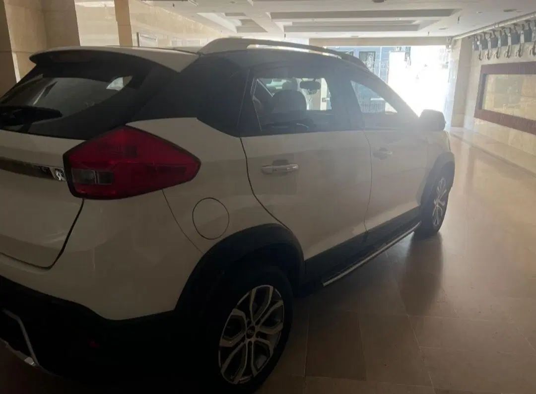 ام وی ام X22 اتوماتیک اسپرت اکسلنت - 1396