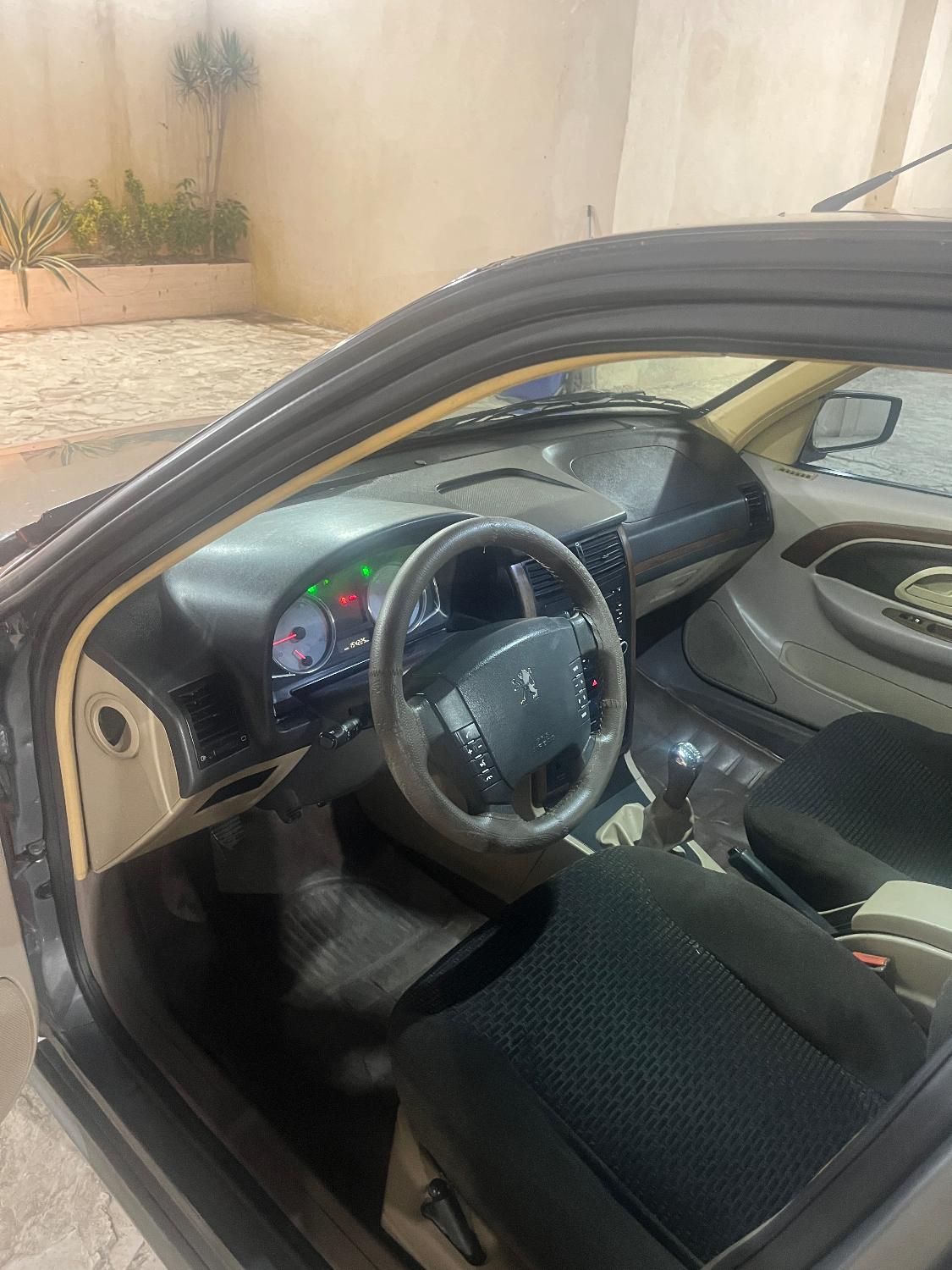 پژو پارس سال - 1394