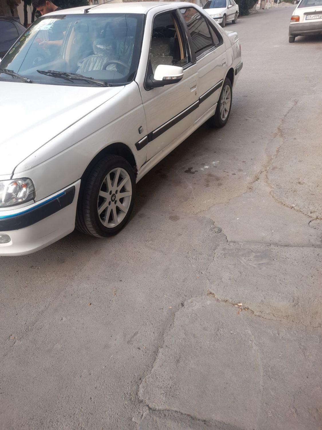 خودرو پژو، پارس آگهی ann_20070565