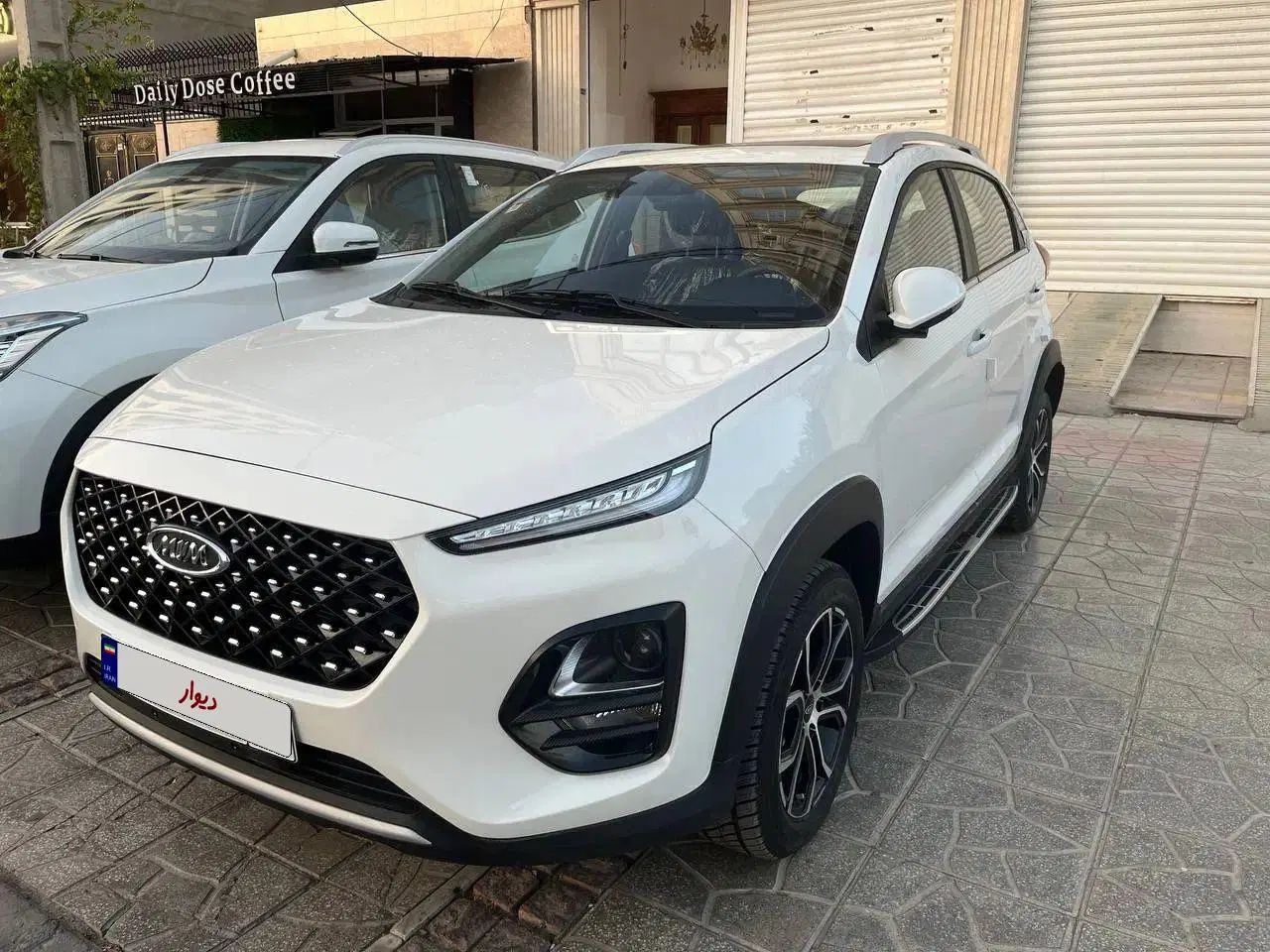 ام وی ام X22 پرو دنده‌ای - 1402