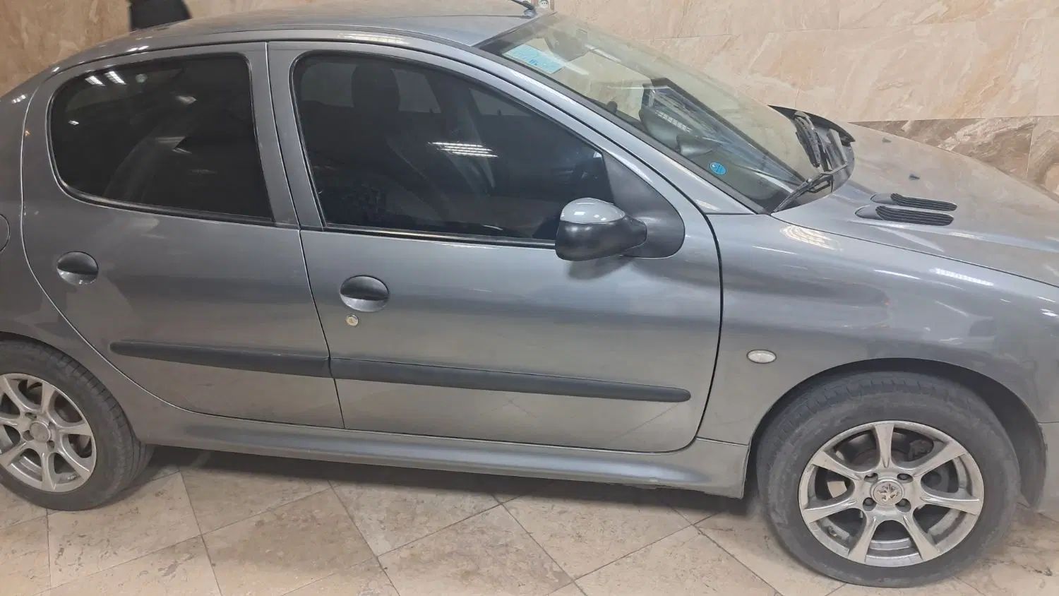 پژو ۲۰۶ صندوق دار v8 - 1396
