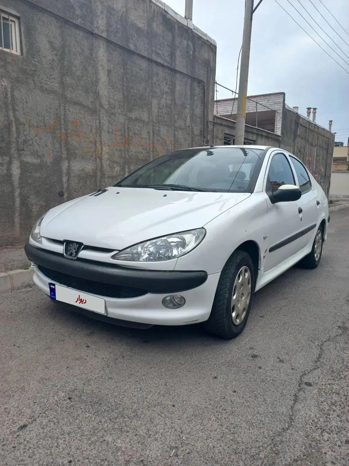 پژو ۲۰۶ صندوق دار v8 - 1395