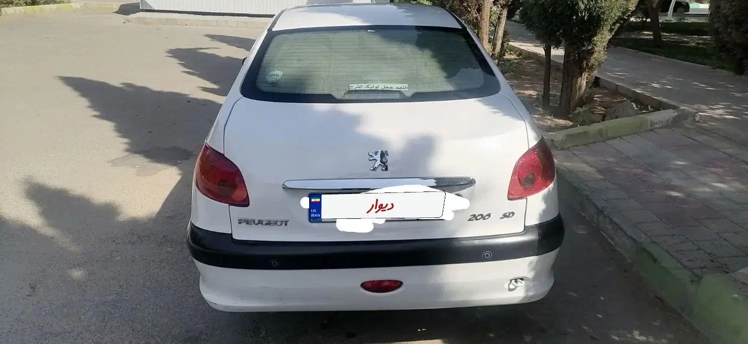 پژو ۲۰۶ صندوق دار v8 - 1396
