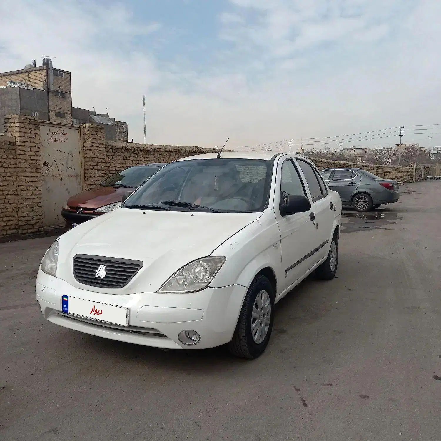 تیبا صندوق دار EX - 1395