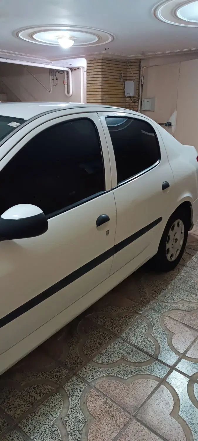 پژو ۲۰۶ صندوق دار v8 - 1389