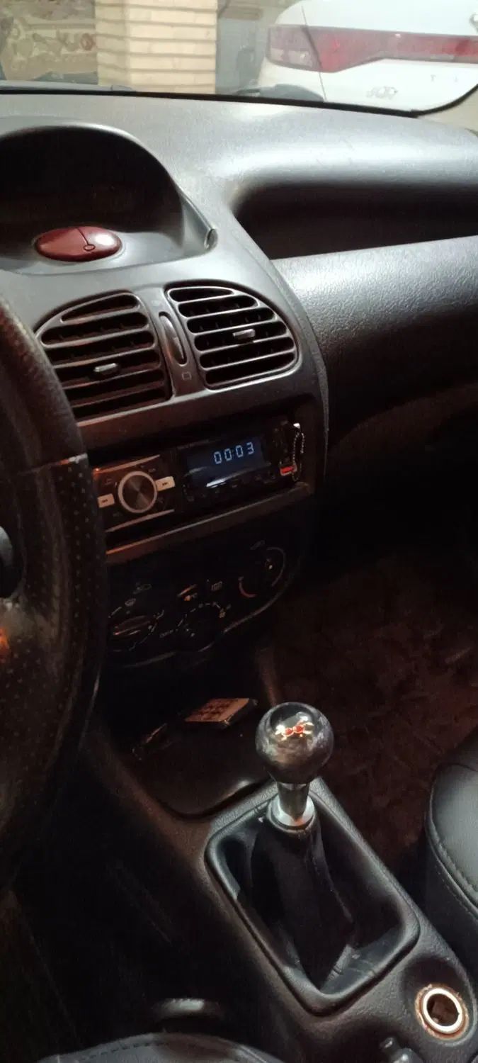 پژو ۲۰۶ صندوق دار v8 - 1389