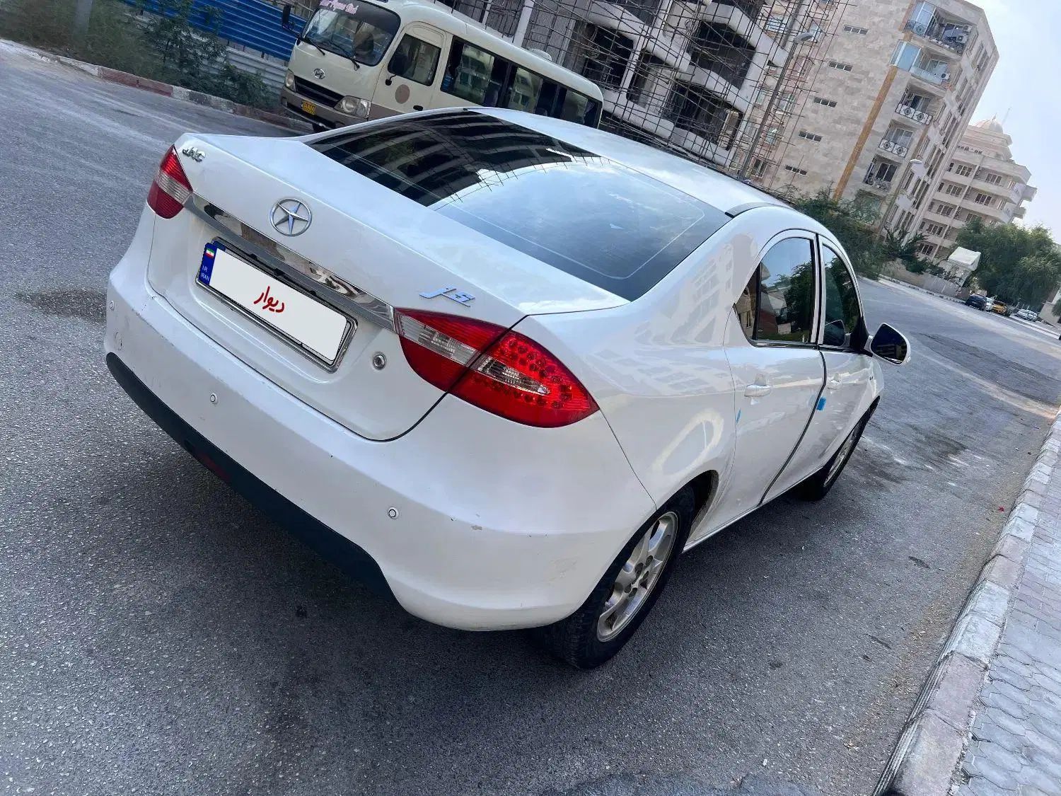 خودرو جک، J5 آگهی ann_20072079