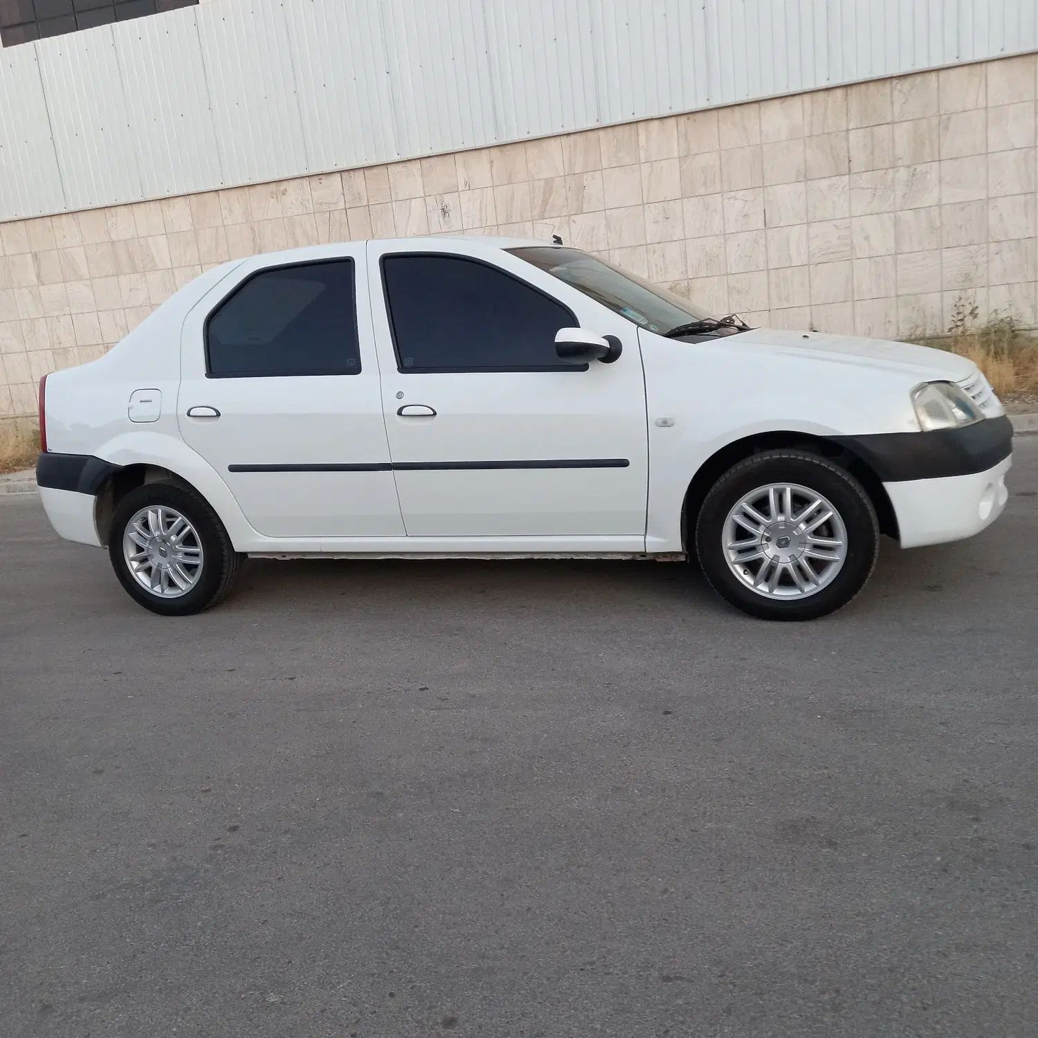 رنو تندر 90 E2 - 1390