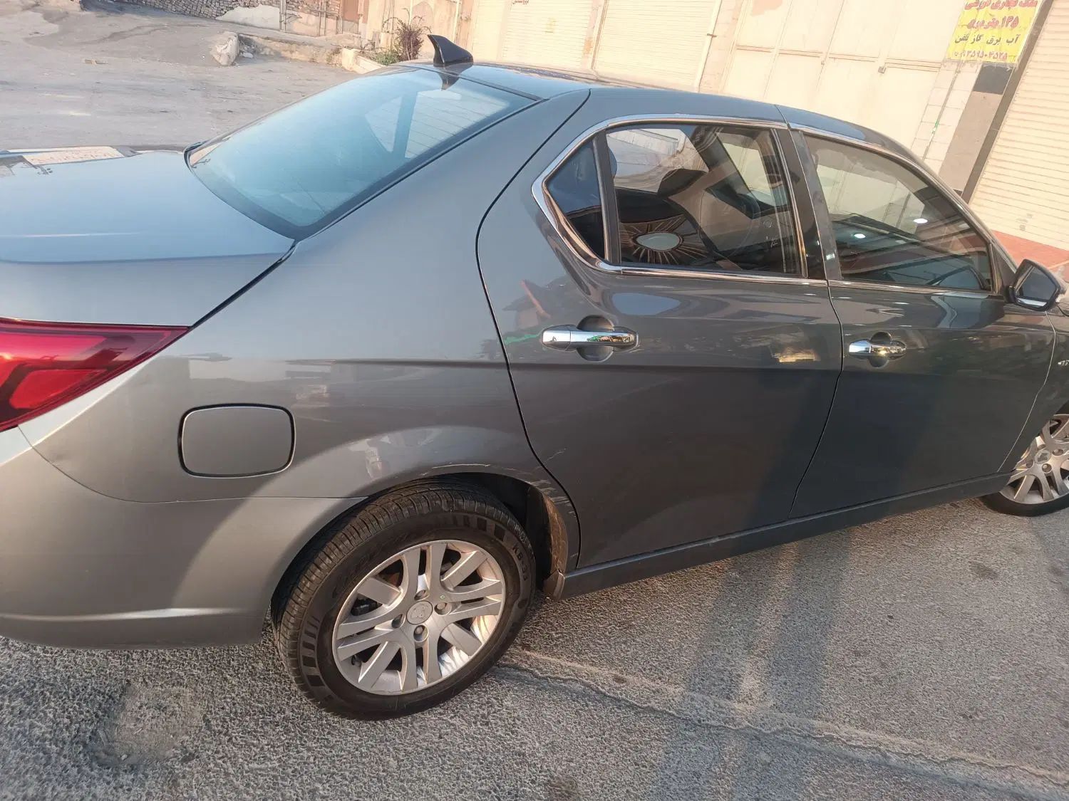 دنا پلاس تیپ ۲ سانروف ۴ ایربگ - 1399