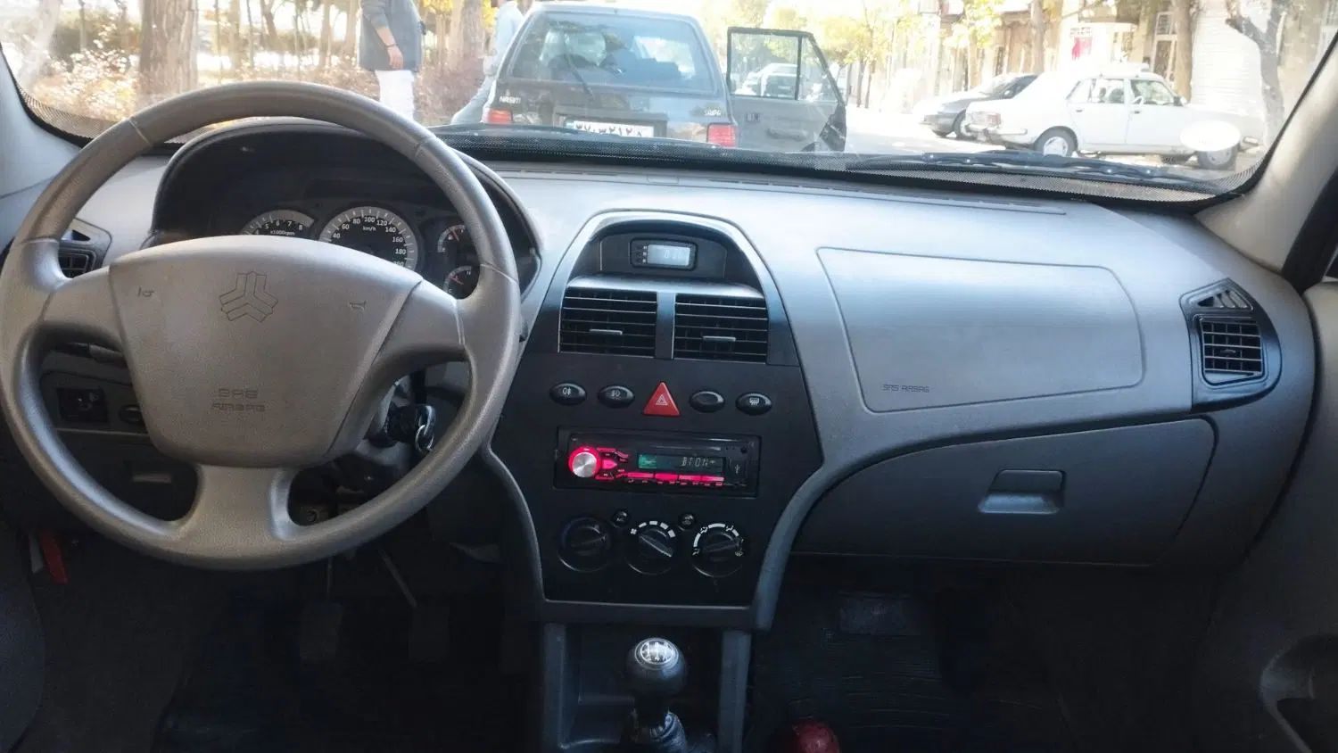 تیبا صندوق دار SX - 1400