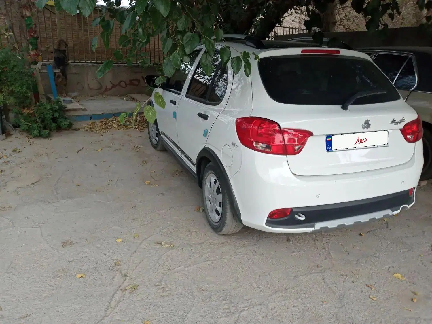 کوییک R دنده‌ای - 1402