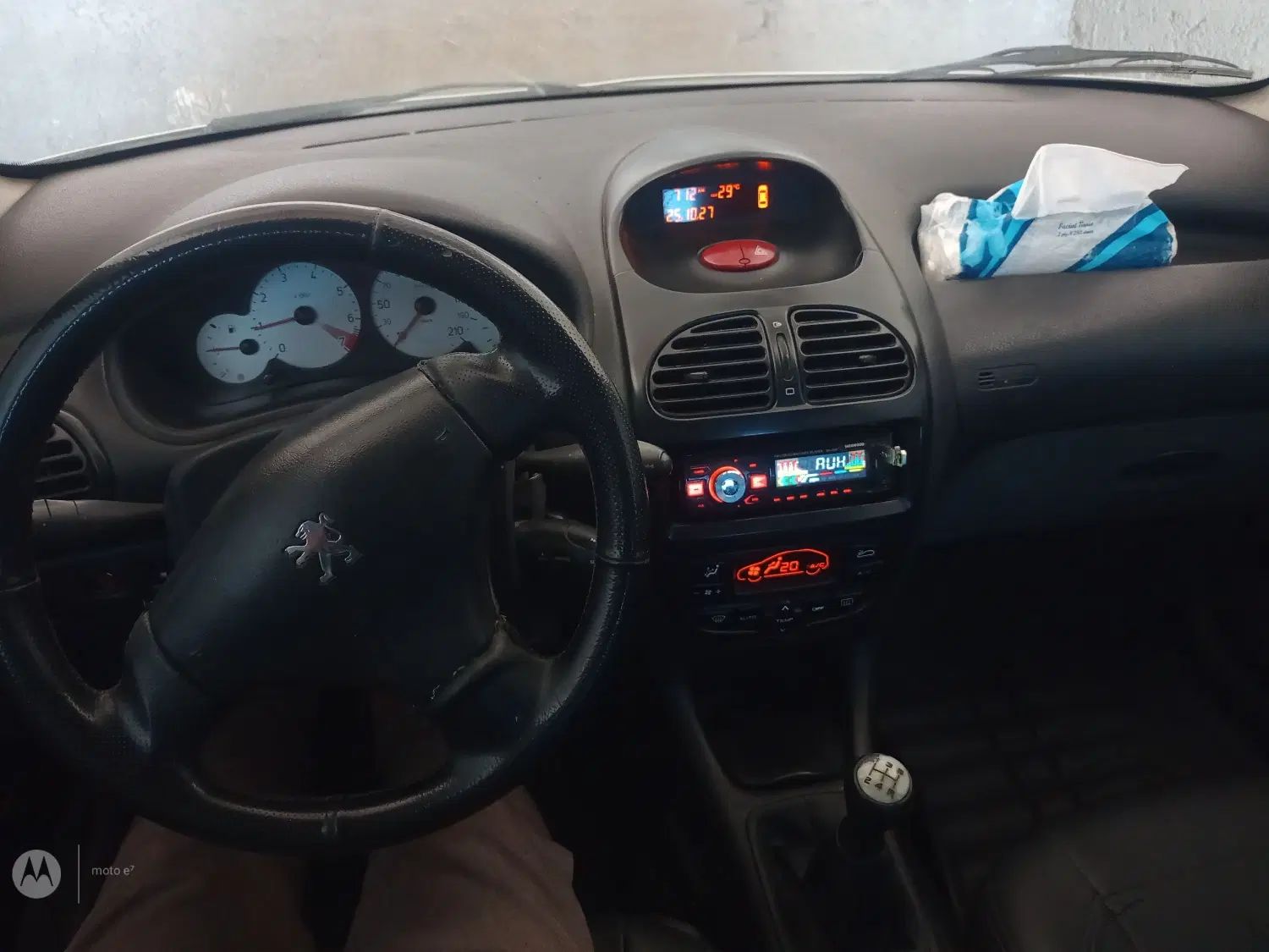 پژو ۲۰۶ صندوق دار v6 - 1390