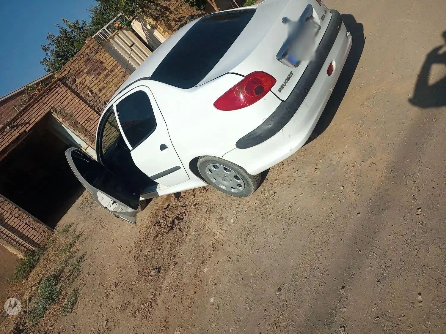 پژو ۲۰۶ صندوق دار v6 - 1390