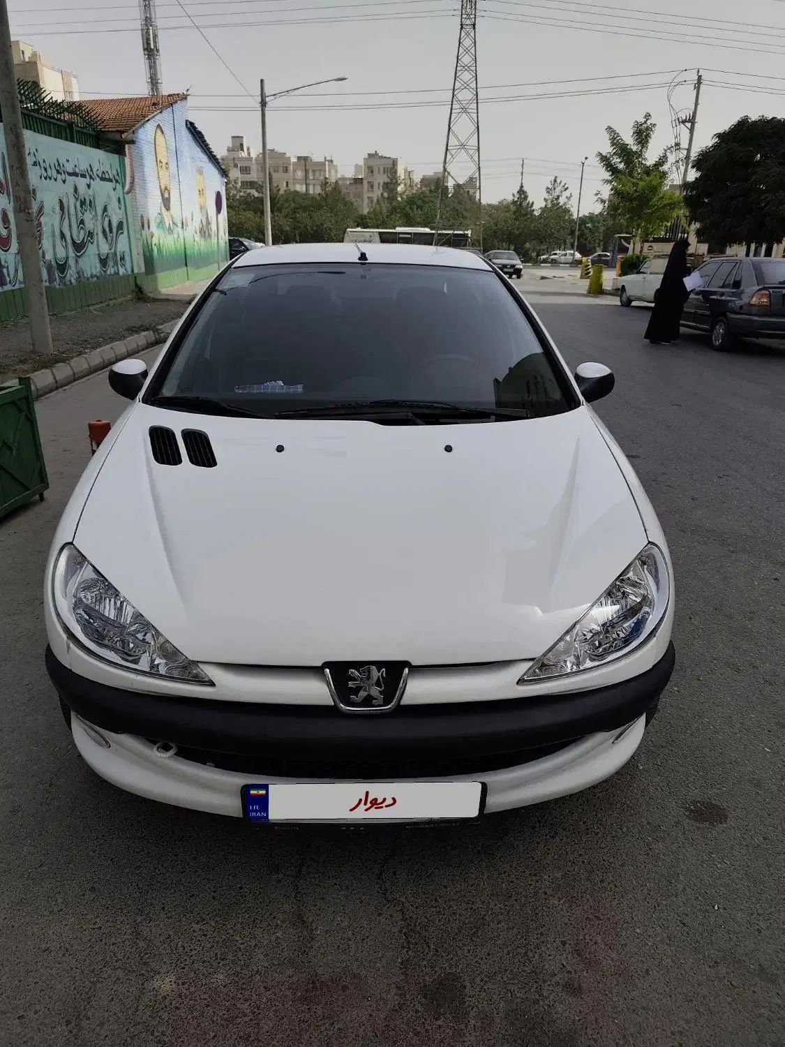 پژو ۲۰۶ صندوق دار v8 - 1393