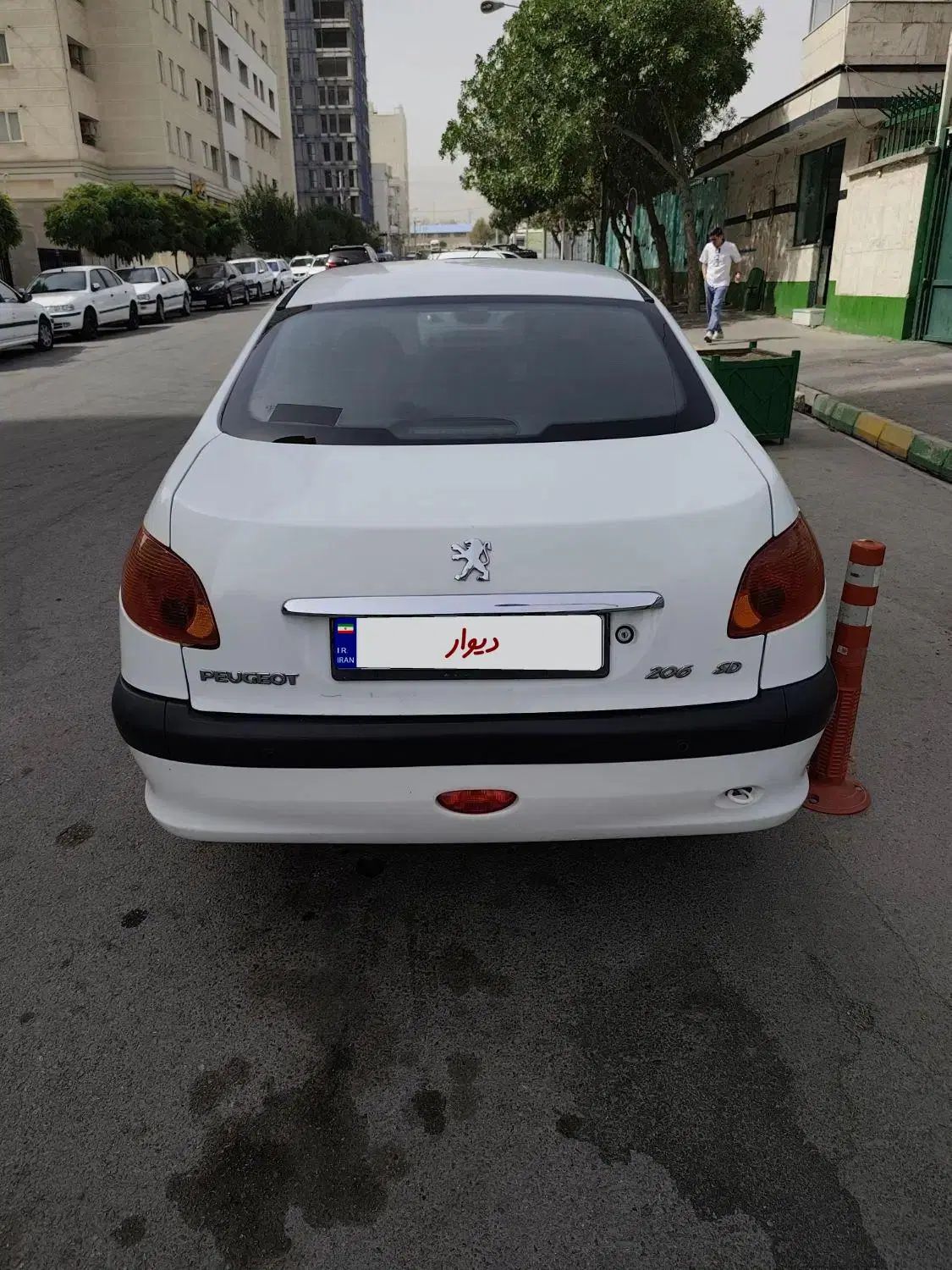 پژو ۲۰۶ صندوق دار v8 - 1393