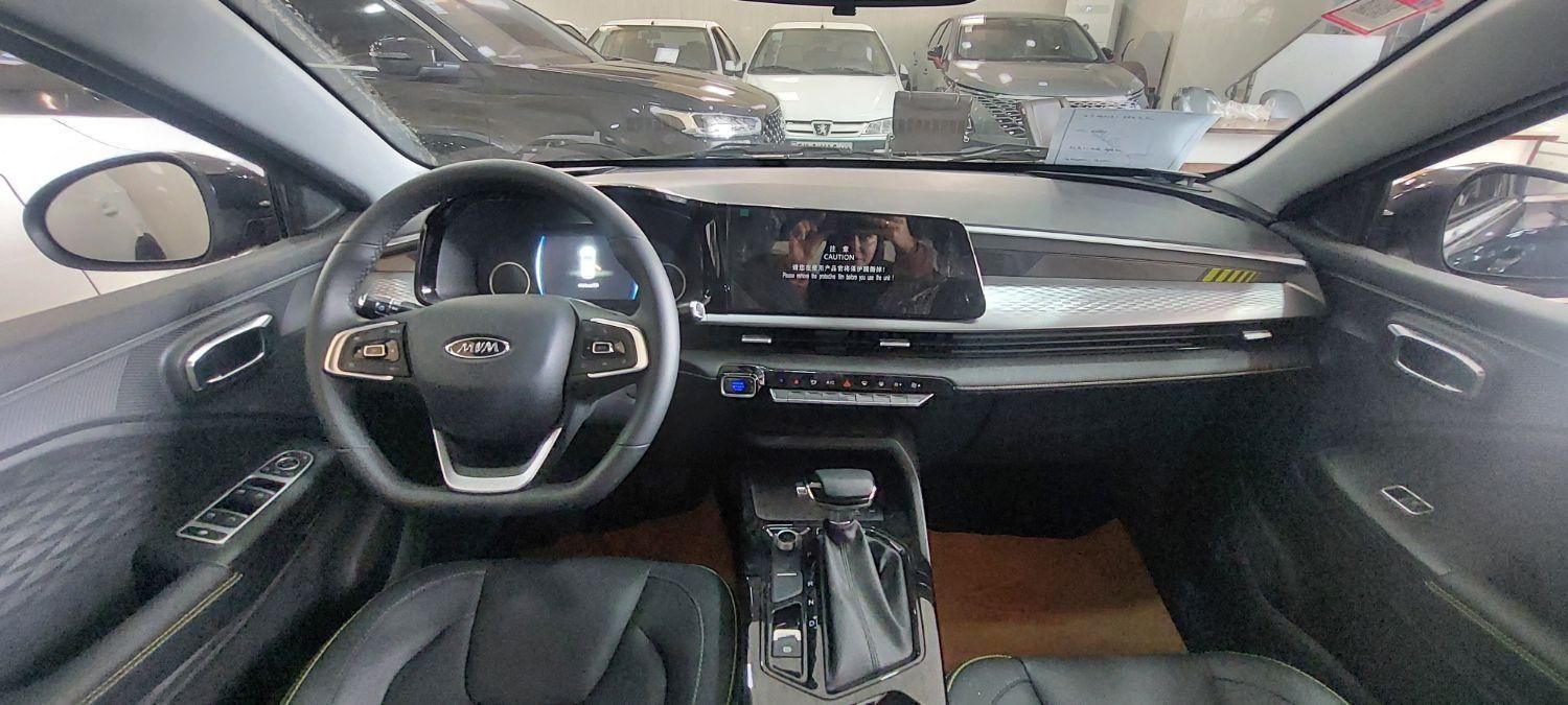 ام وی ام X33 کراس اتوماتیک - 1404
