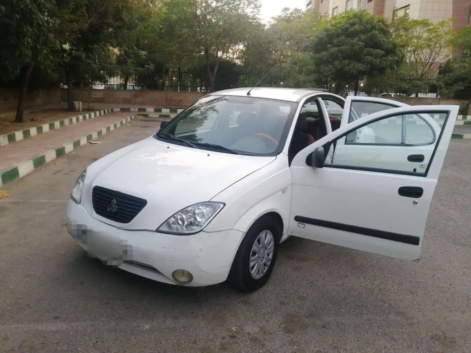 تیبا صندوق دار SX - 1395