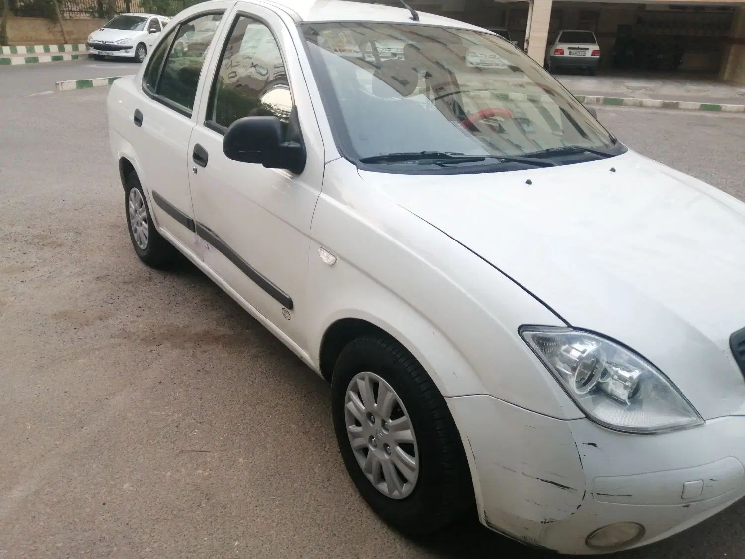 تیبا صندوق دار SX - 1395