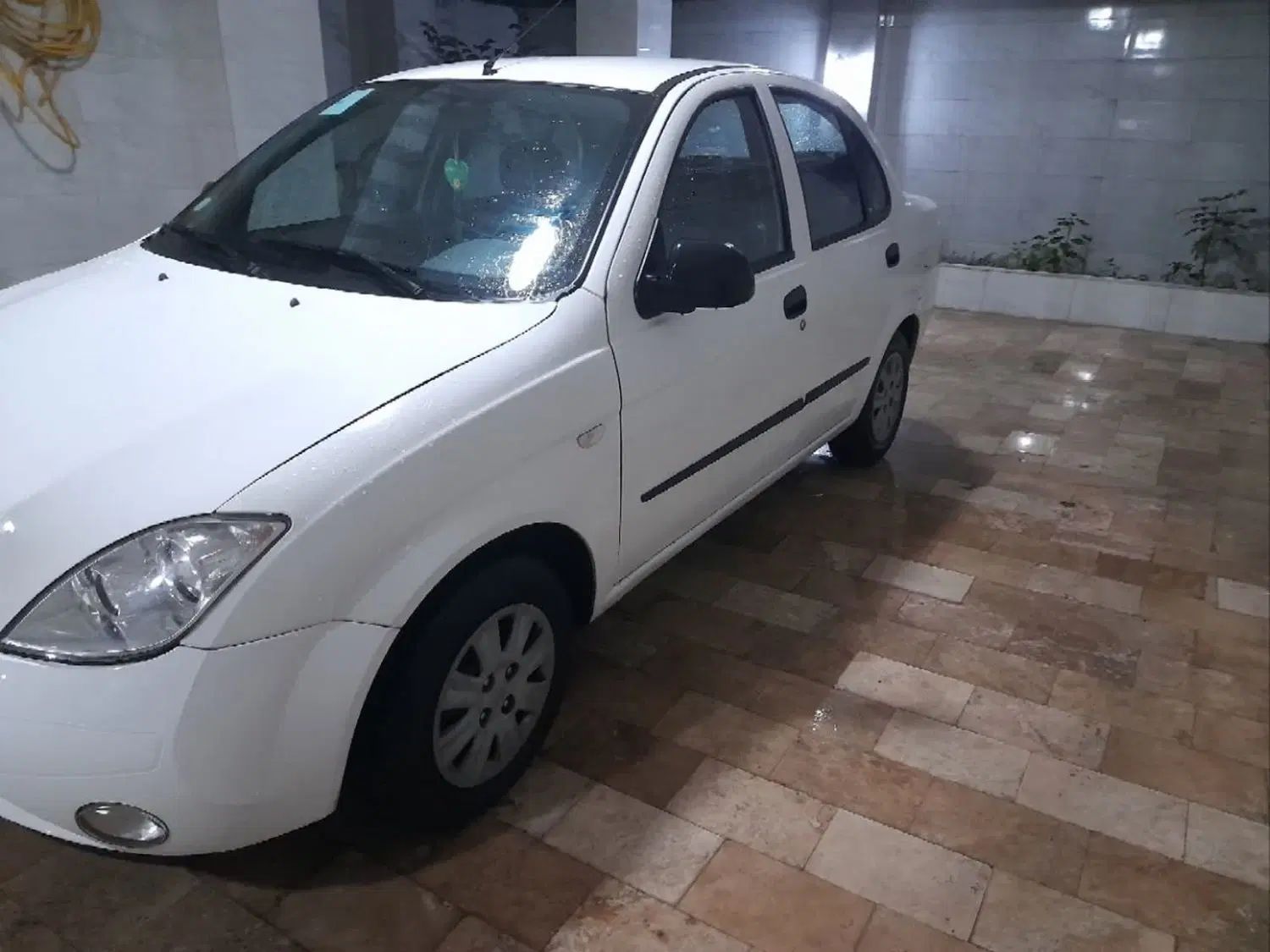 تیبا صندوق دار SX - 1400