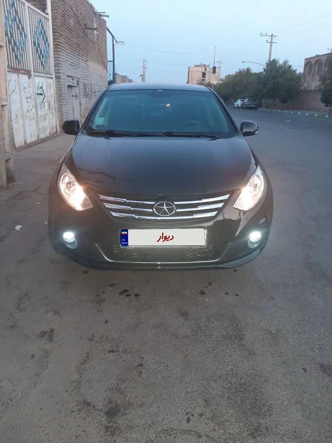جک J4 اتوماتیک ساده - 1402