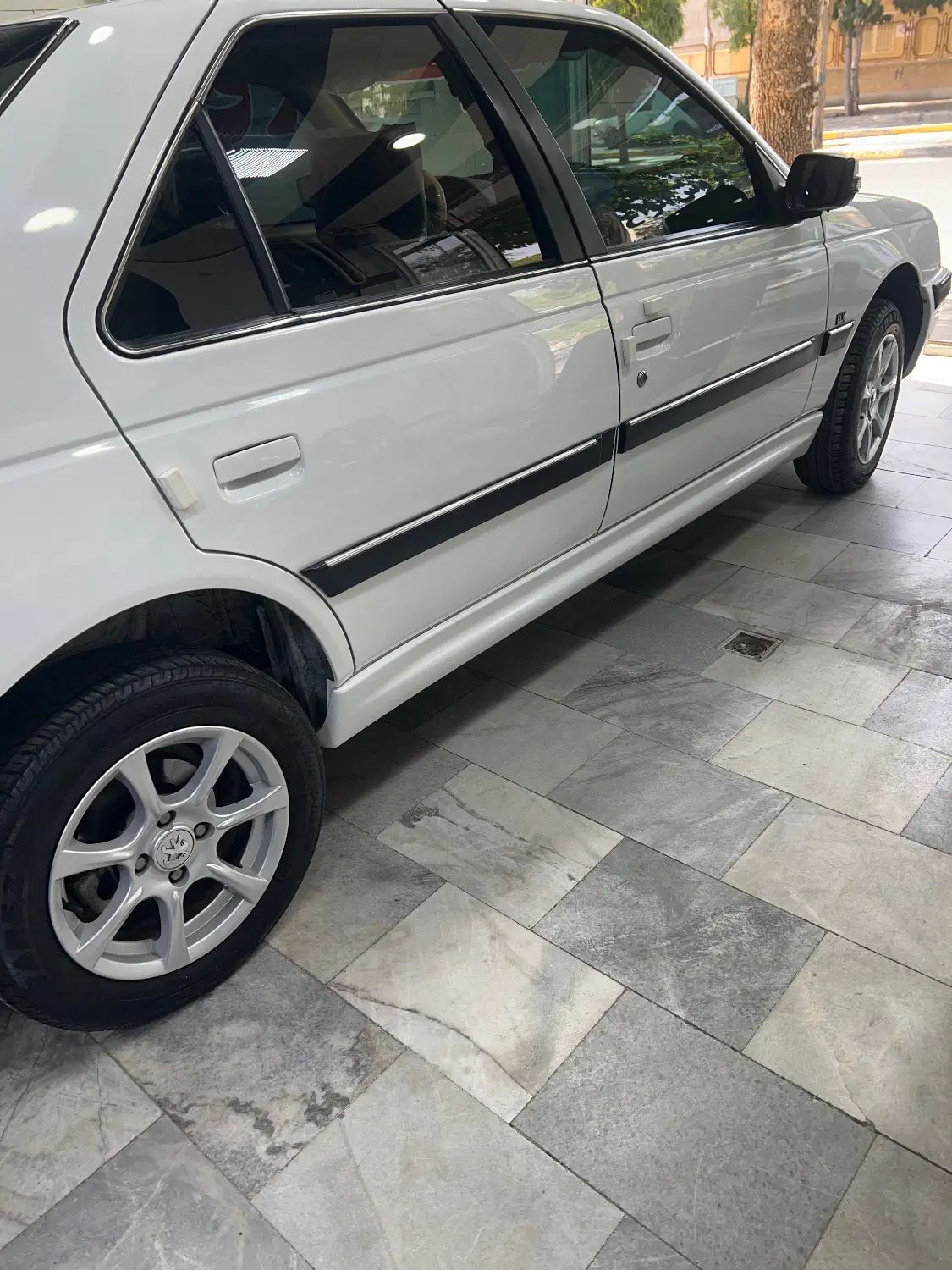 پژو پارس ELX-XU7P سفارشی - 1402