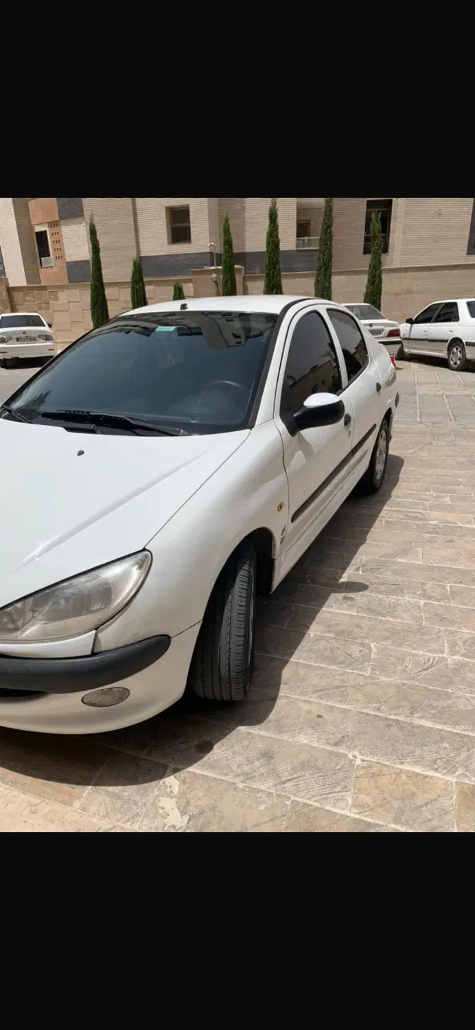 پژو ۲۰۶ صندوق دار v8 - 1393