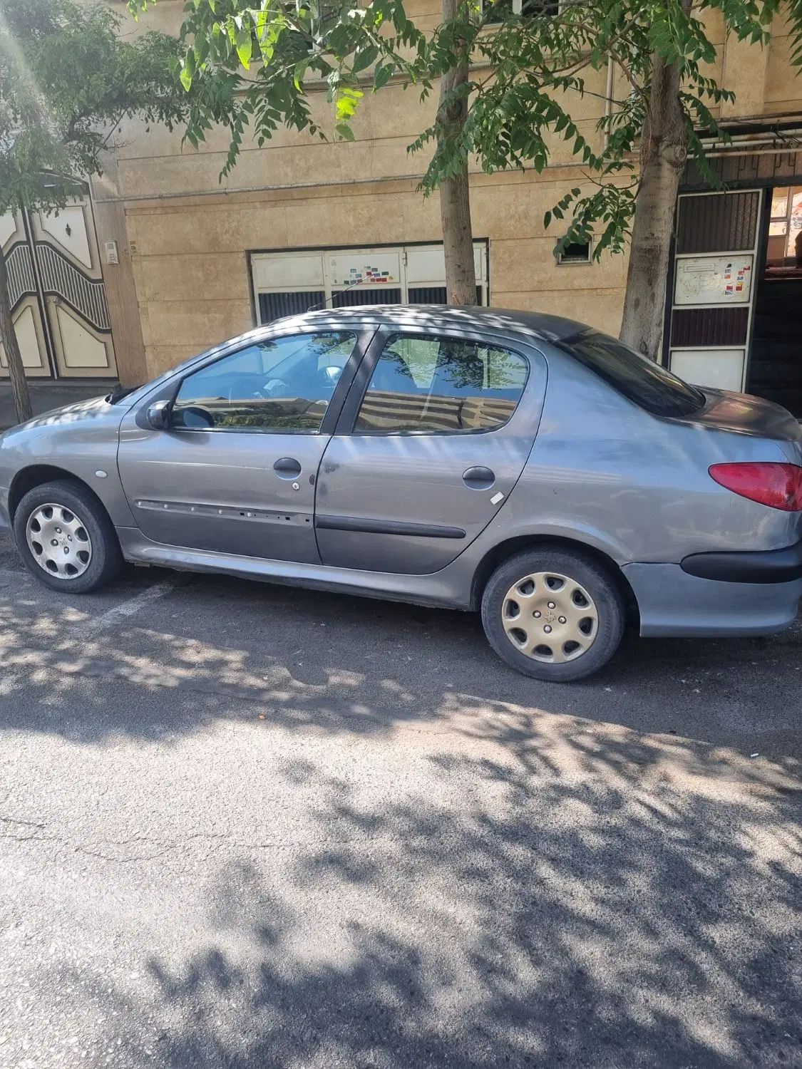پژو ۲۰۶ صندوق دار v8 - 1389
