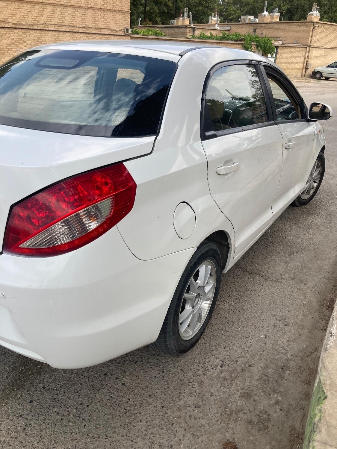 ام وی ام 315 صندوقدار ساده دنده ای - 1393