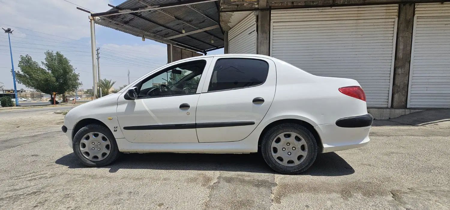 پژو ۲۰۶ صندوق دار v8 - 1393