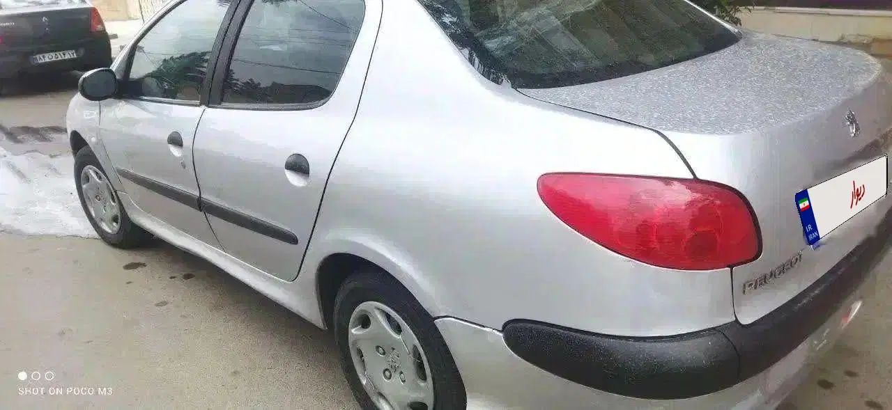 پژو ۲۰۶ صندوق دار v8 - 1390