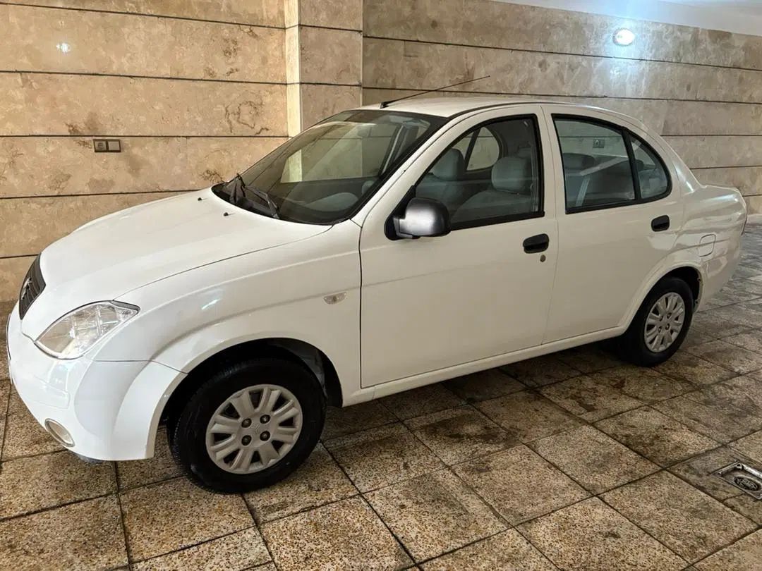 تیبا صندوق دار SX - 1400