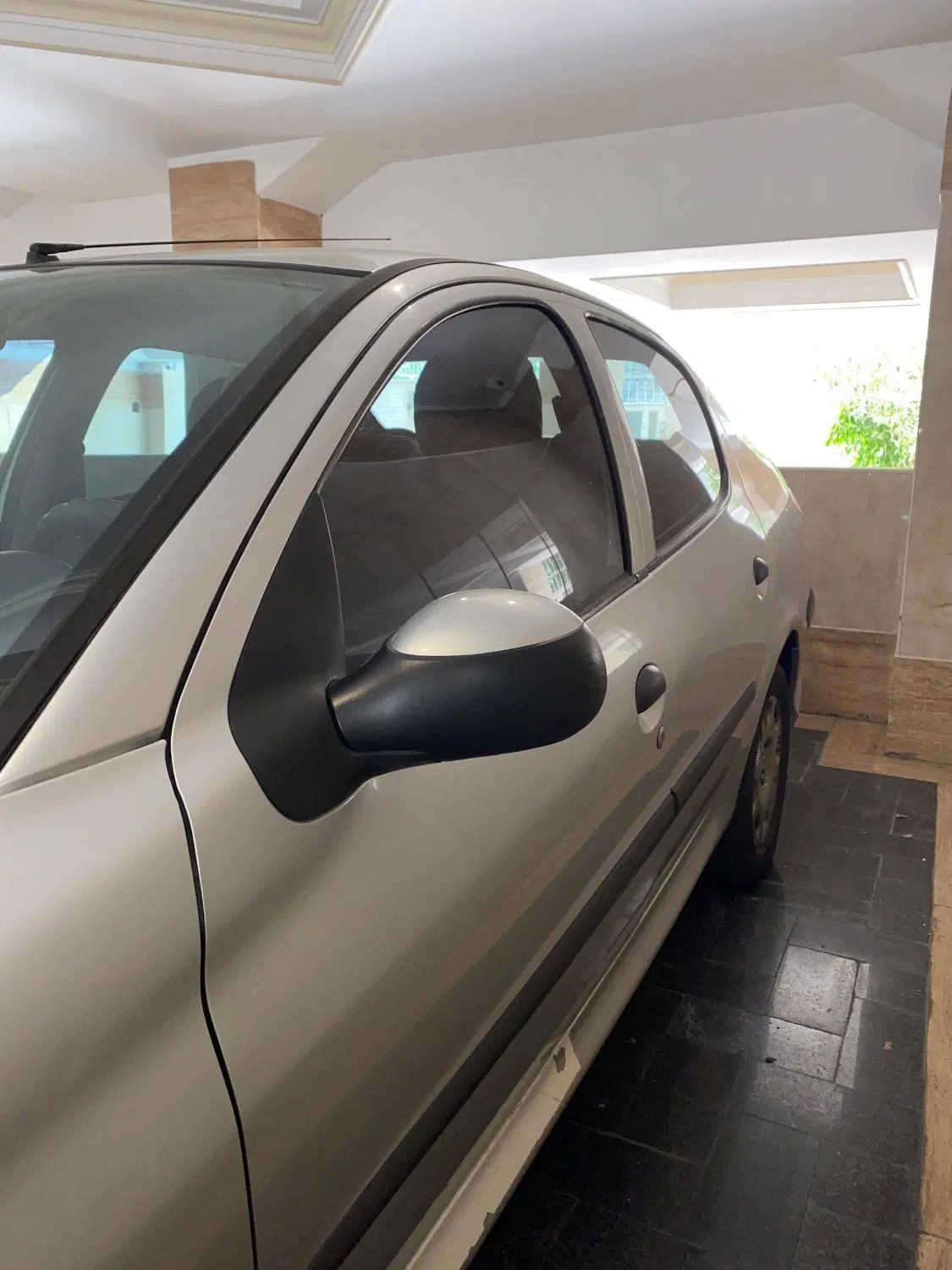 پژو ۲۰۶ صندوق دار v8 - 1393