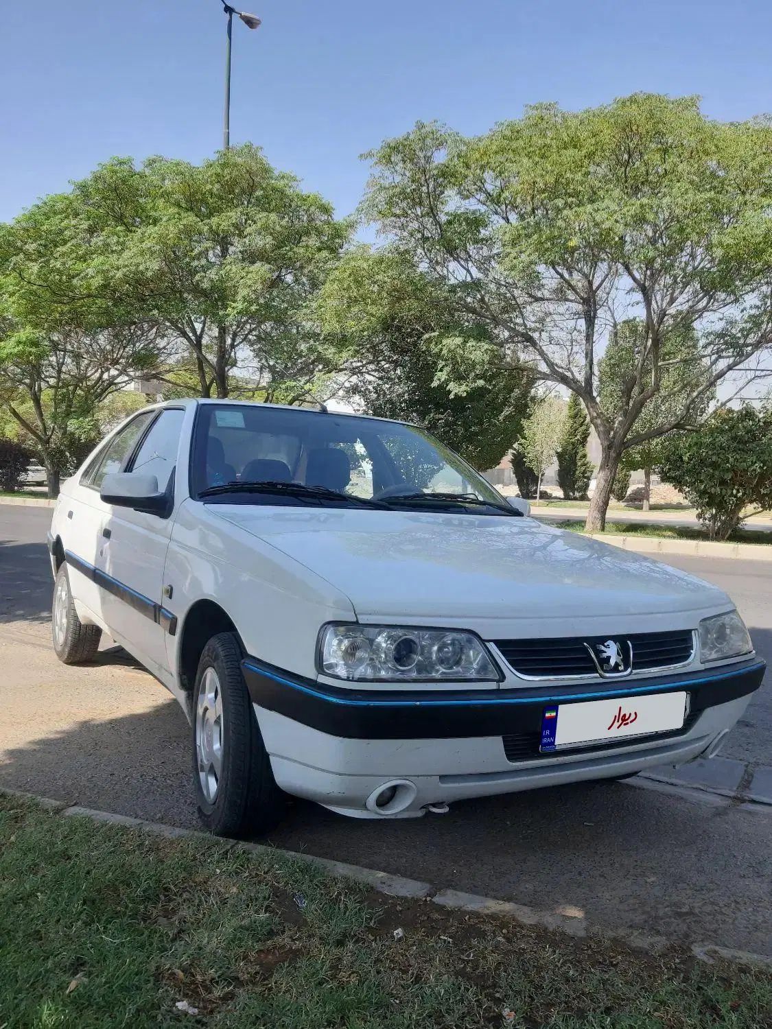 پژو 405 SLX بنزینی TU5 - 1396