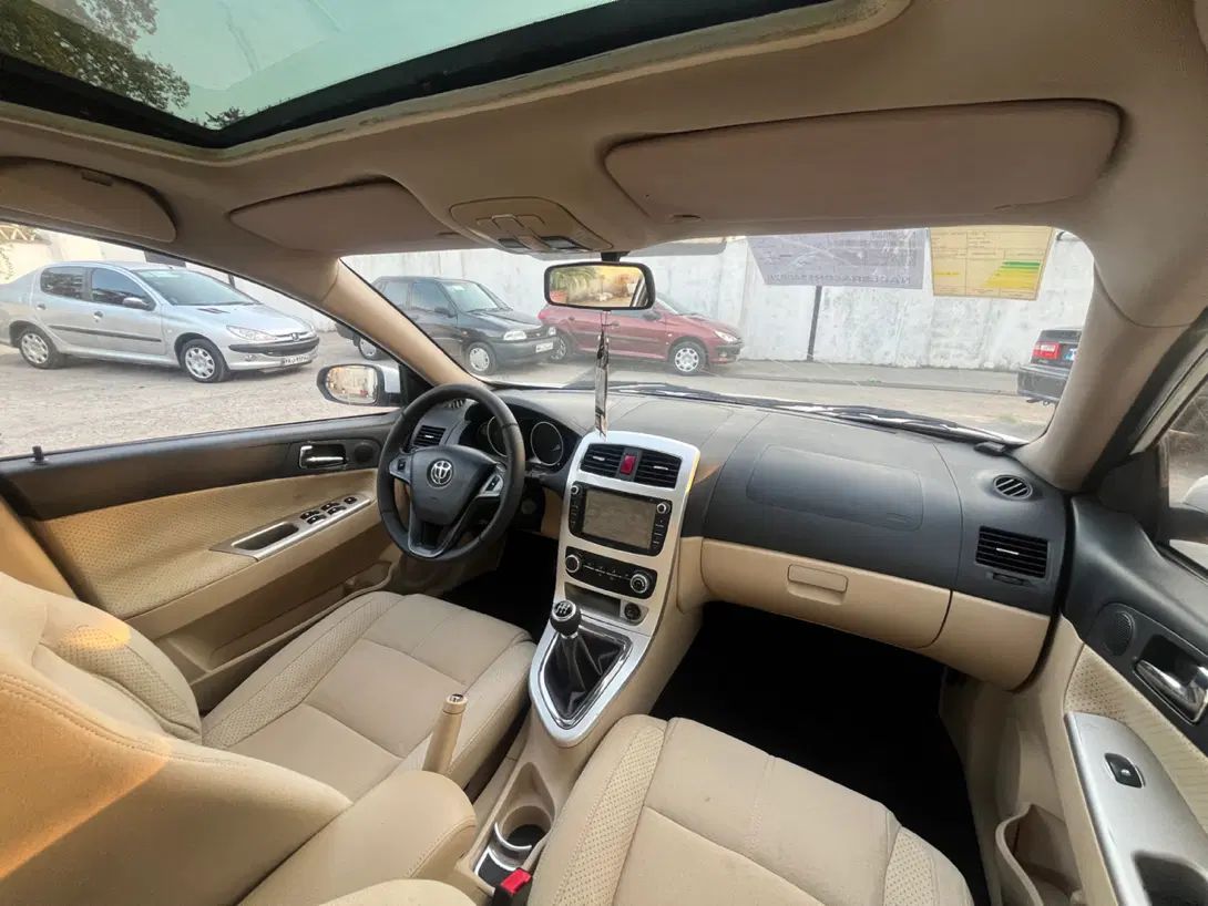 برلیانس H320 دنده‌ای 1500 - 1394