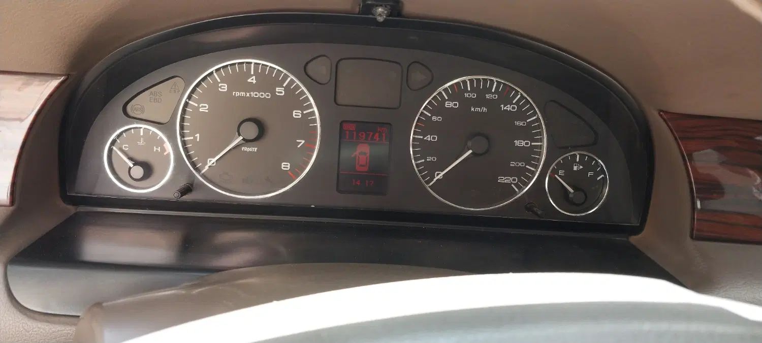 سمند LX XU7 - 1395