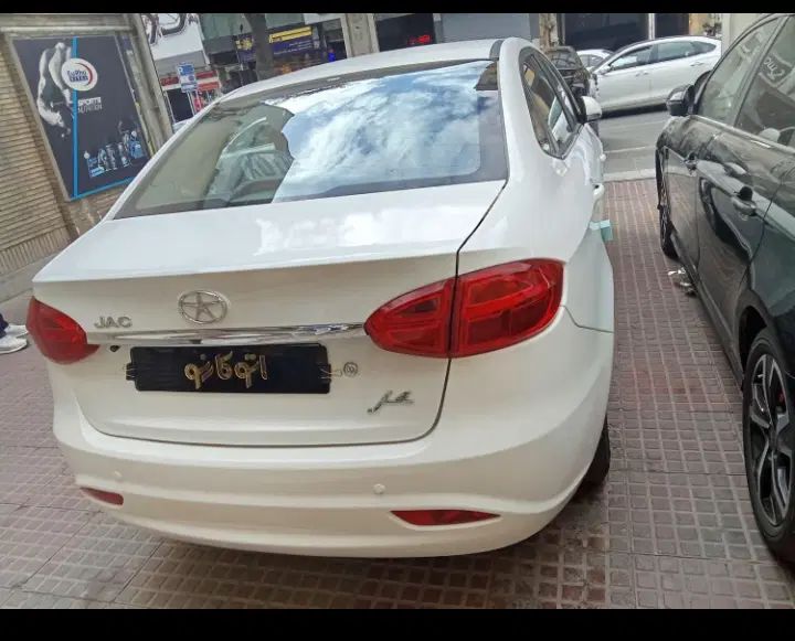 جک J4 اتوماتیک ساده - 1404