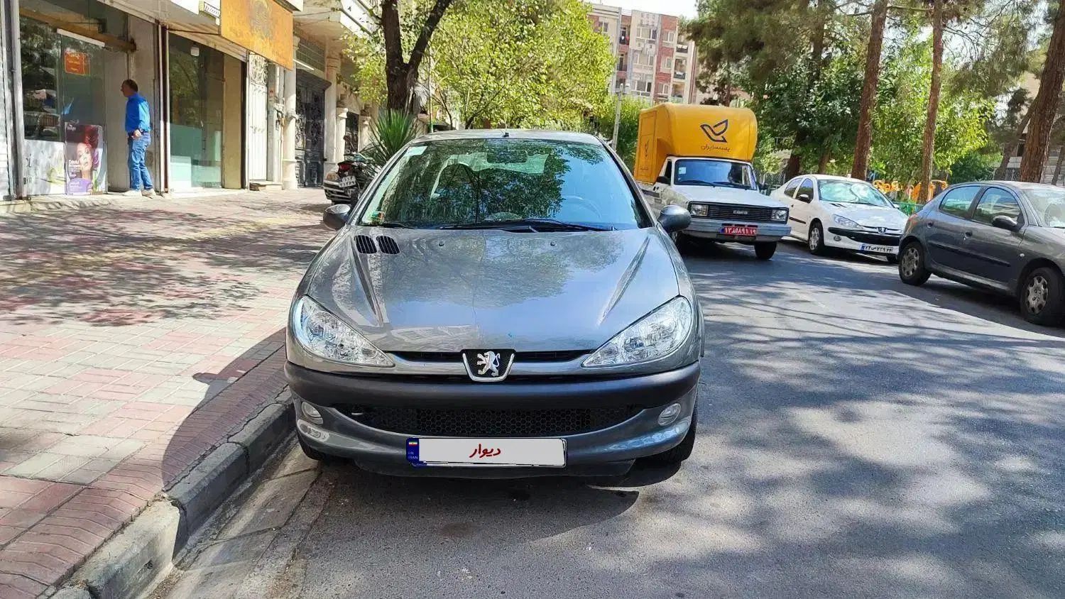 پژو ۲۰۶ صندوق دار v8 - 1392