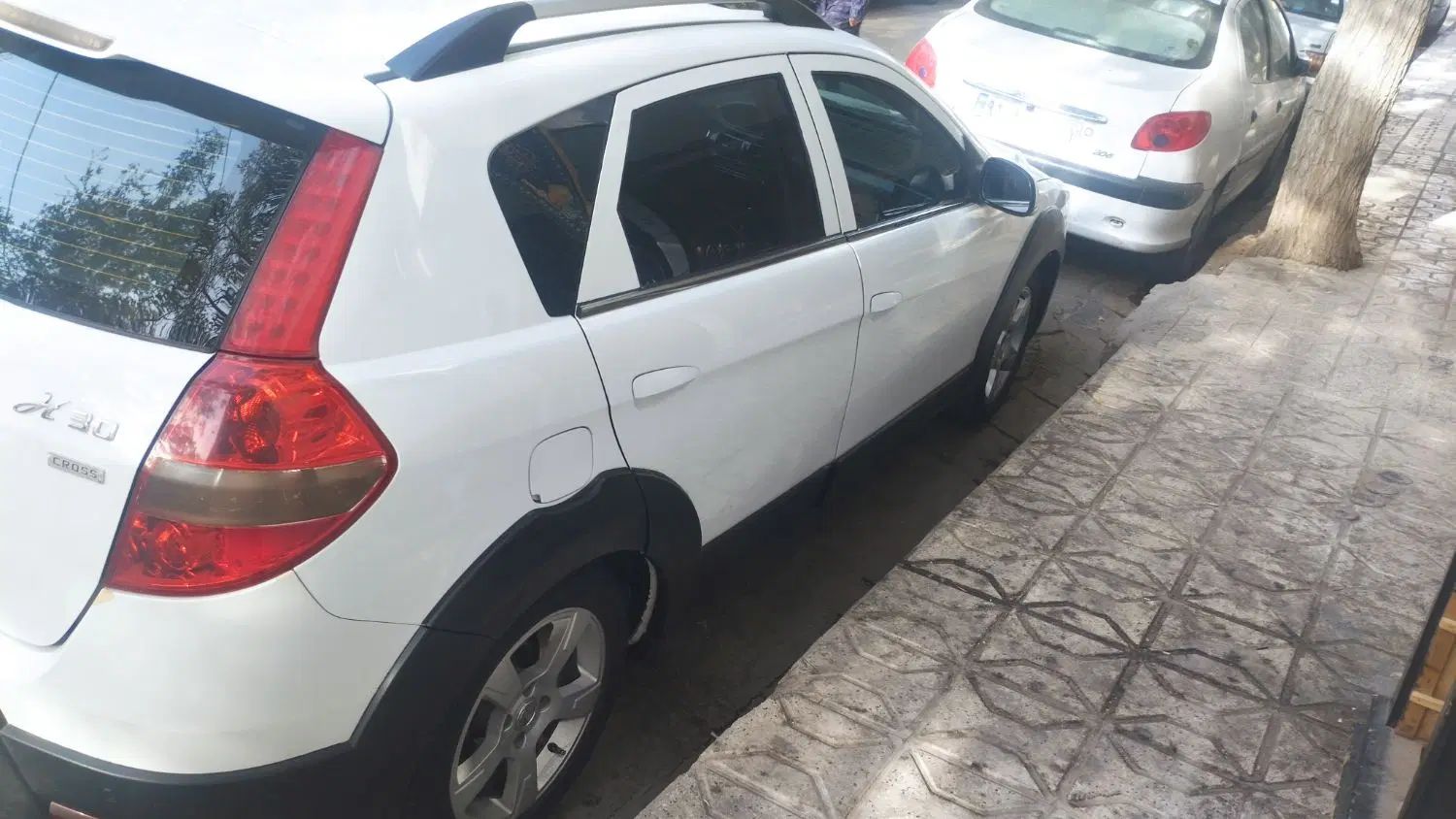 دانگ فنگ H30 کراس اتوماتیک - 1396