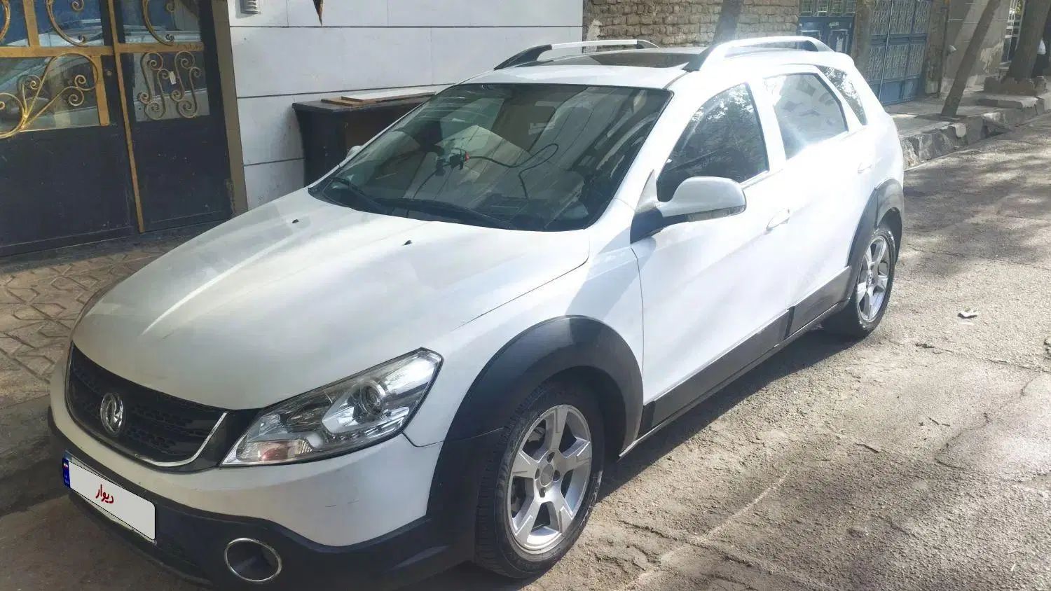 خودرو دانگ فنگ، H30 کراس آگهی ann_20074941