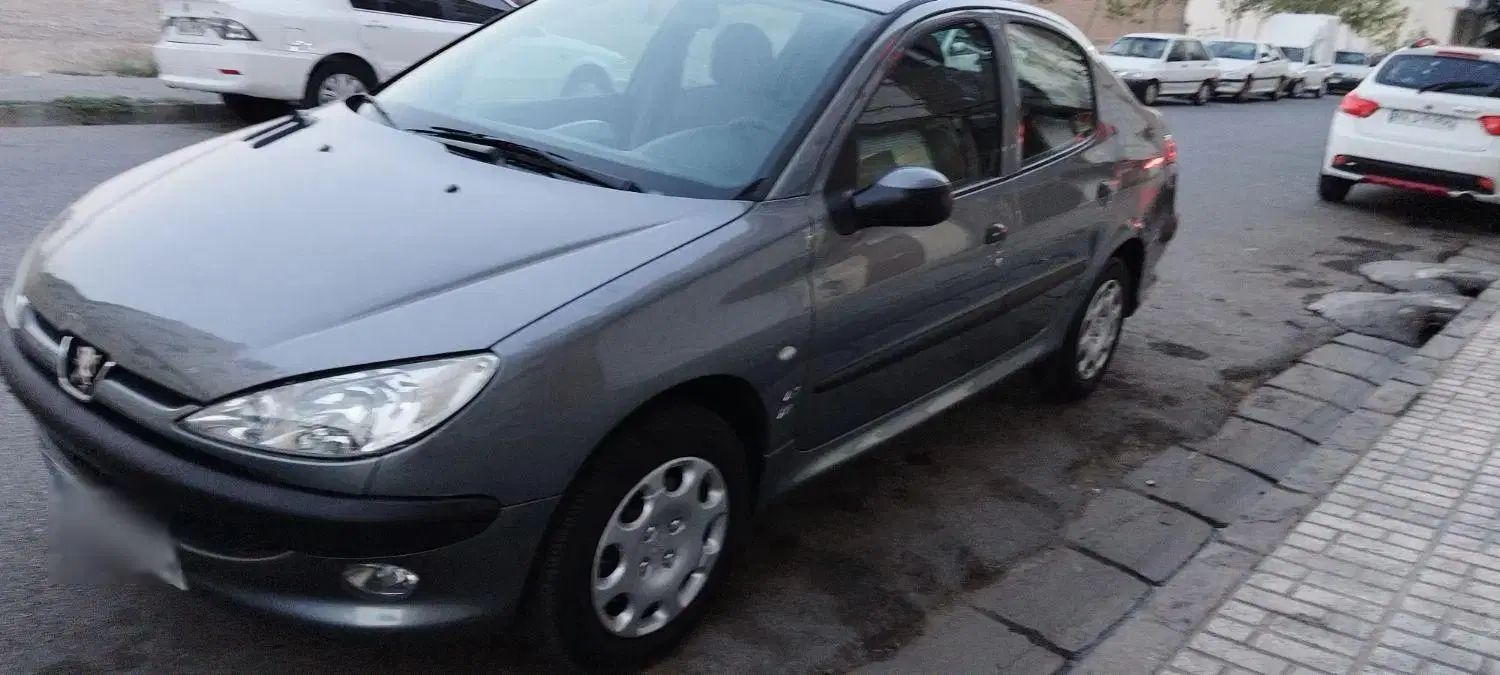 پژو ۲۰۶ صندوق دار v8 - 1395