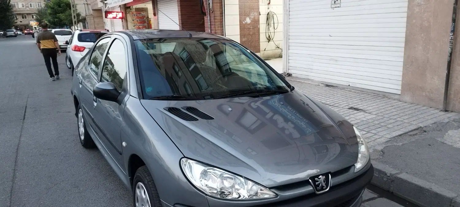 پژو ۲۰۶ صندوق دار v8 - 1395