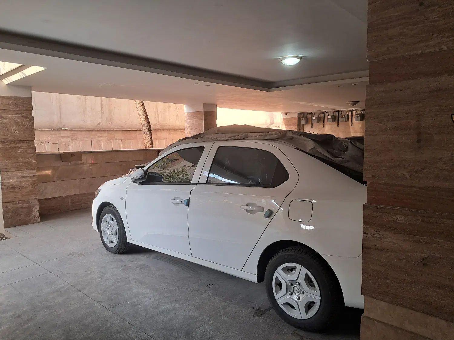 خودرو تارا، دنده‌ای آگهی ann_20075005