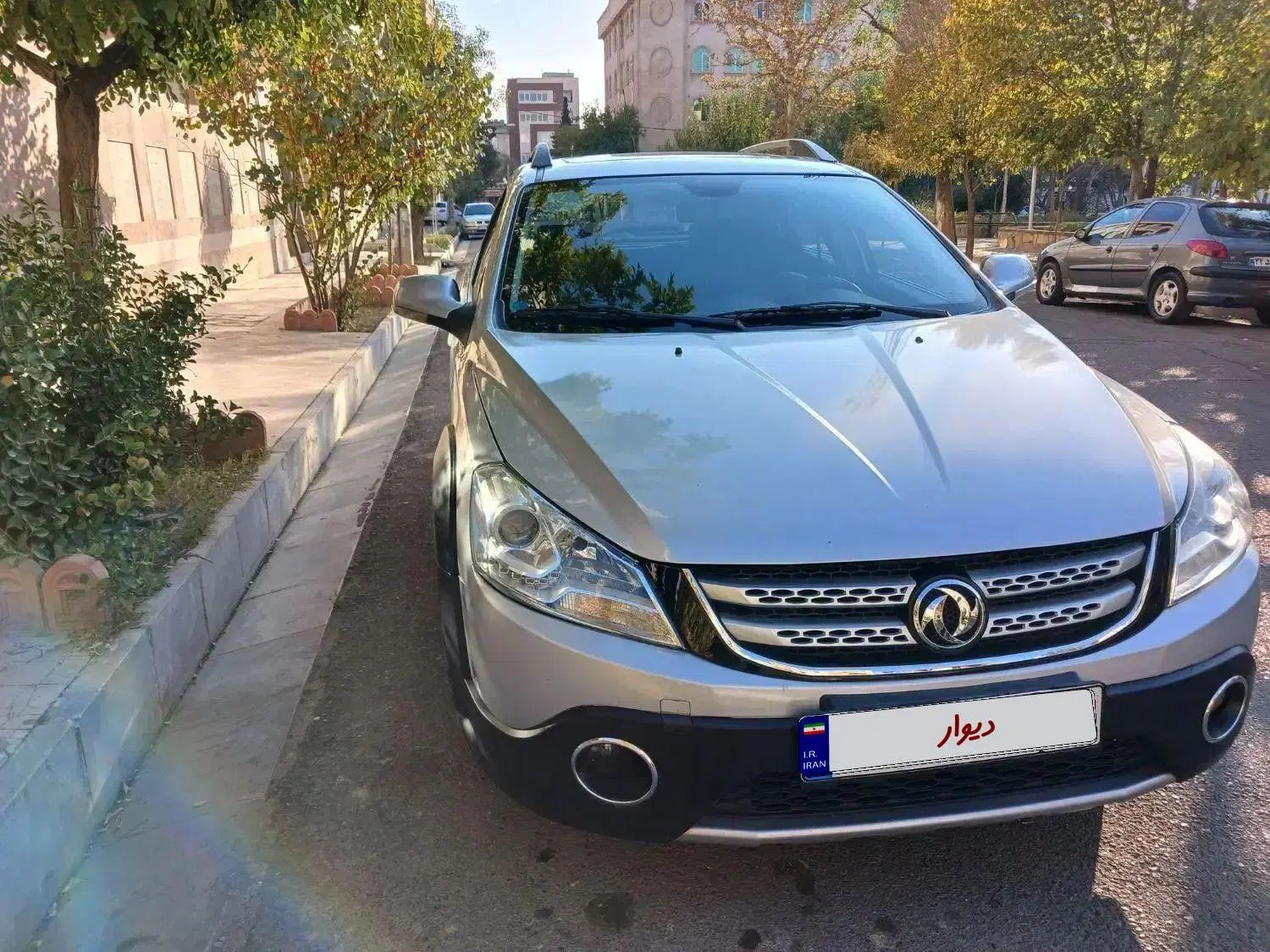 خودرو دانگ فنگ، H30 کراس آگهی ann_20075048