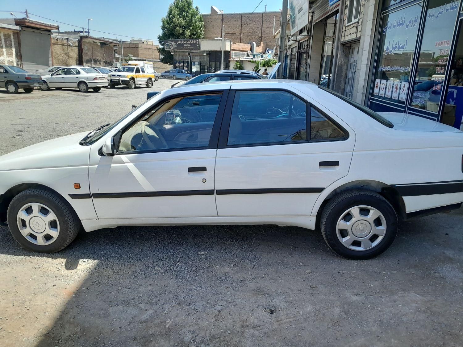پژو 405 SLX بنزینی  XU7 - 1390