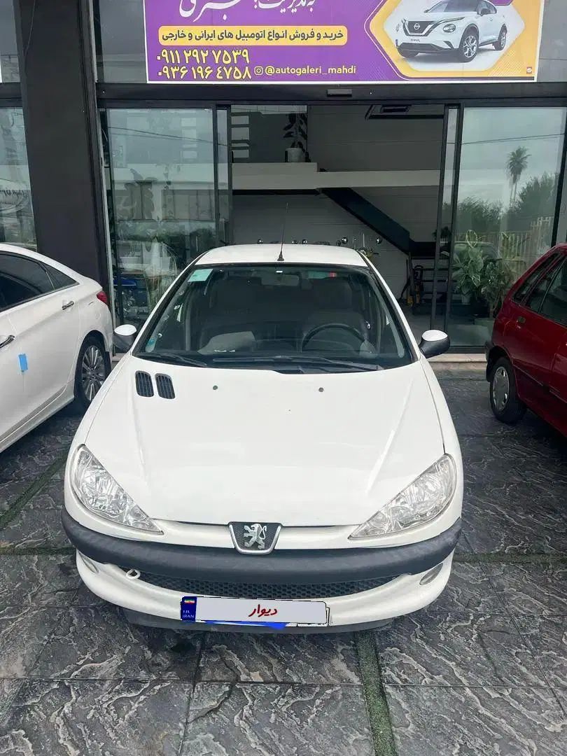 پژو ۲۰۶ صندوق دار v8 - 1396