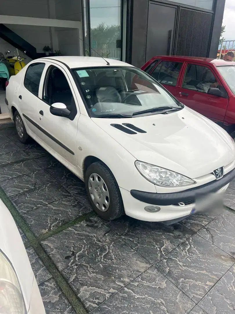 پژو ۲۰۶ صندوق دار v8 - 1396