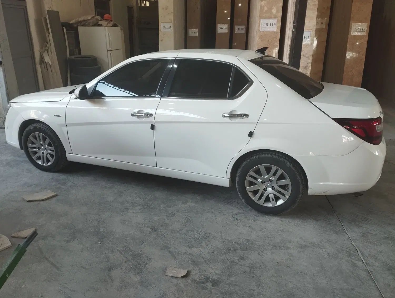 دنا پلاس تیپ ۲ سانروف ۴ ایربگ - 1399