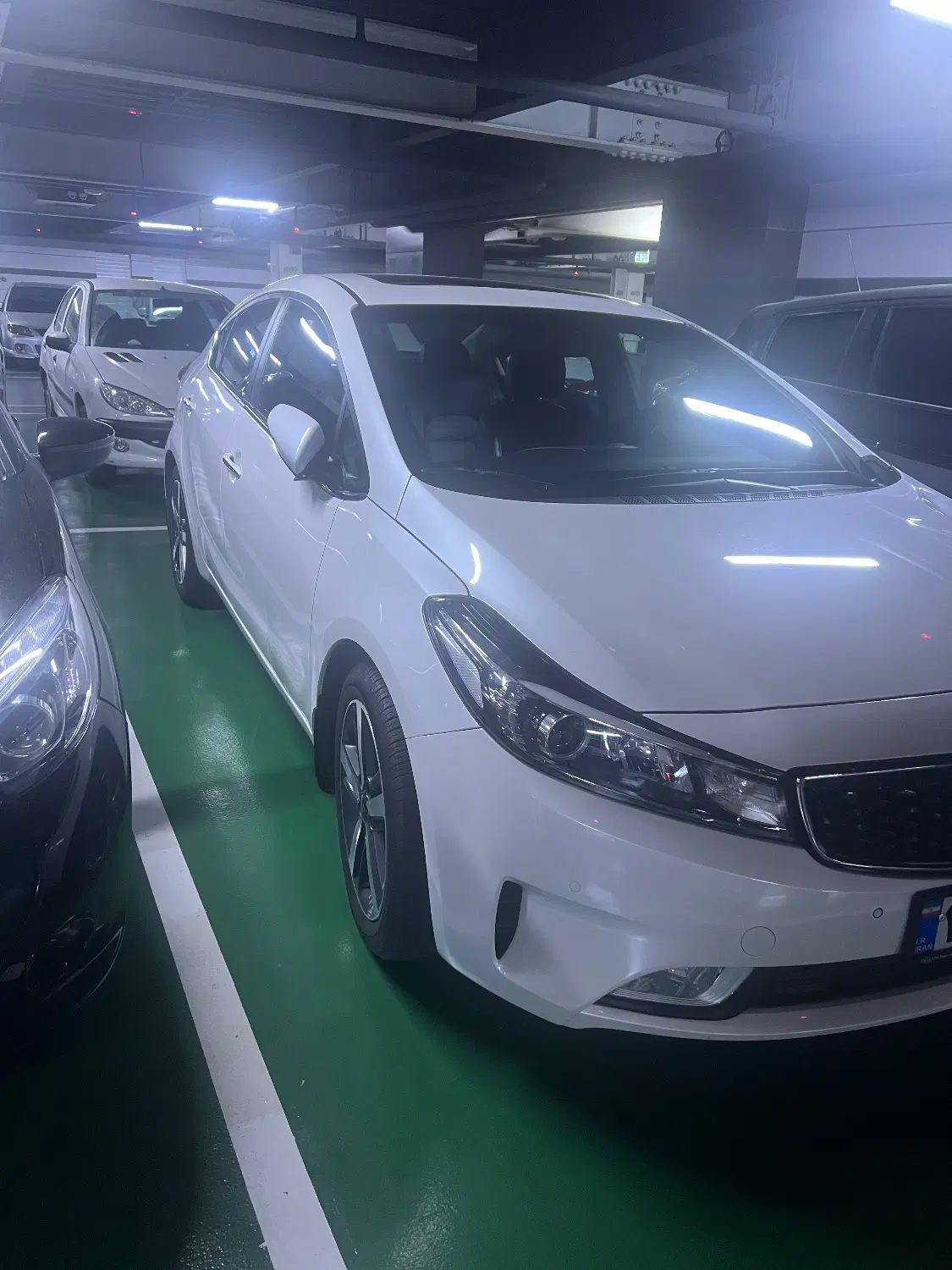 کیا سراتو 2.0 لیتر اتوماتیک GT لاین - 2017