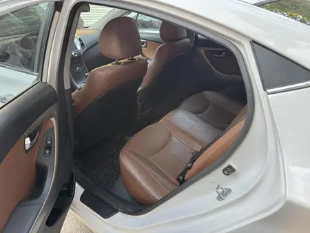 هیوندای النترا 1.8 لیتر - 2014